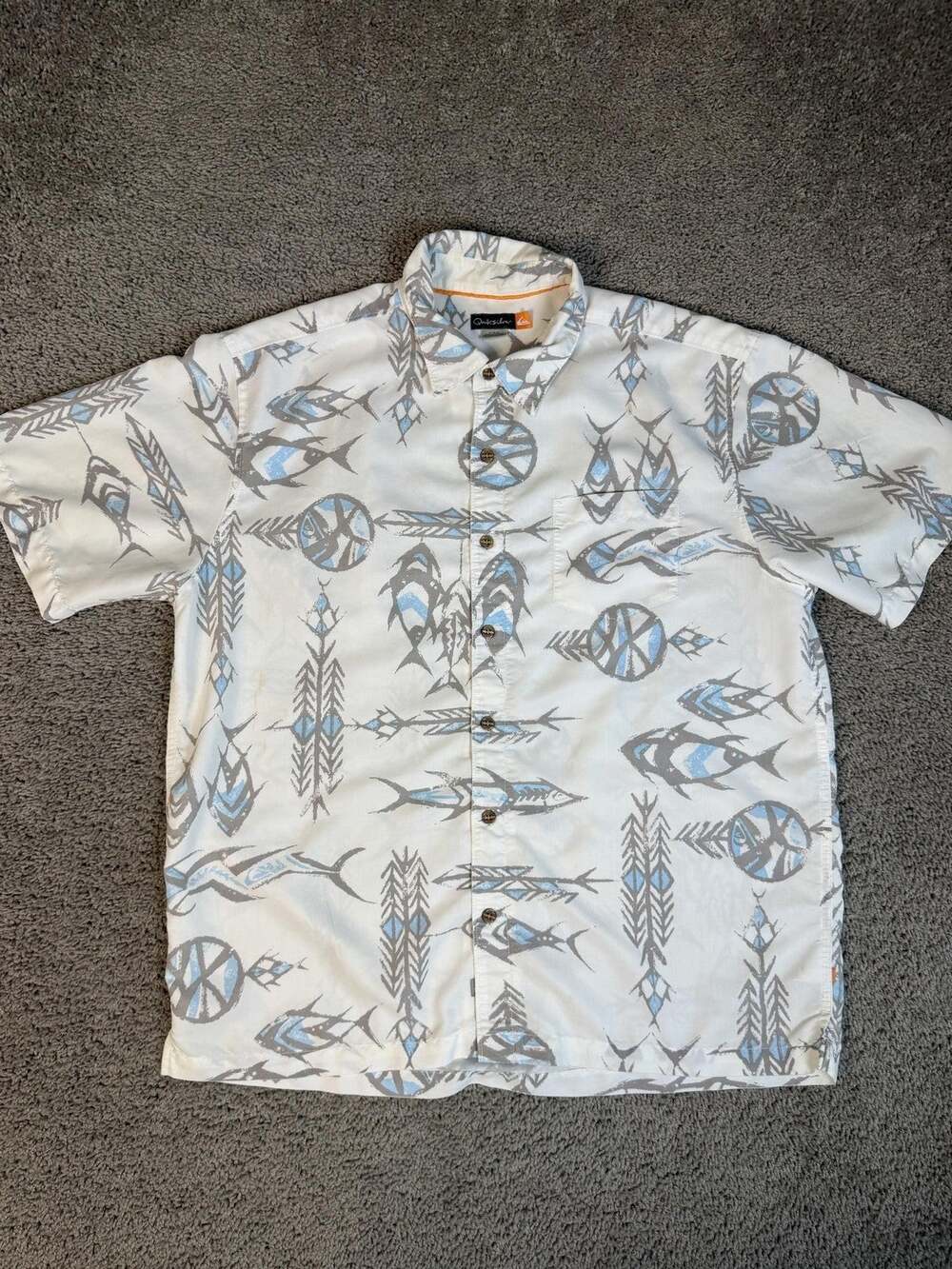 Quiksilver Shirt Mens XL White Graphic Short Sleeve Button Up Rayon Relaxed